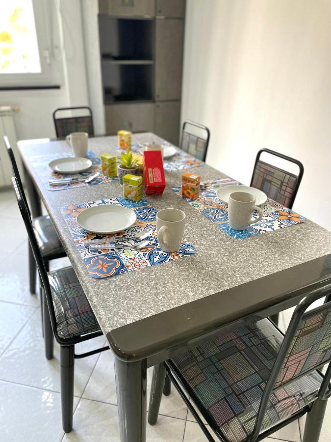 Madras Apartment Сан Джорджо а Кремано Екстериор снимка