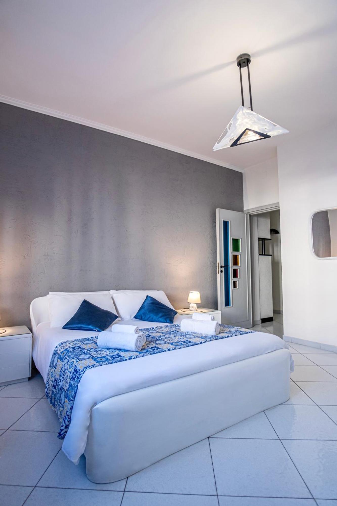 Madras Apartment Сан Джорджо а Кремано Екстериор снимка