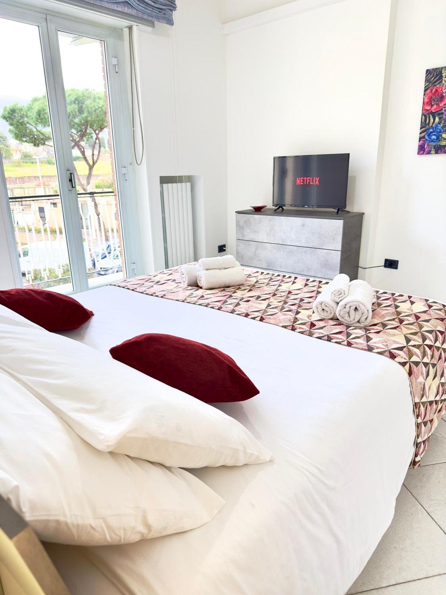Madras Apartment Сан Джорджо а Кремано Екстериор снимка